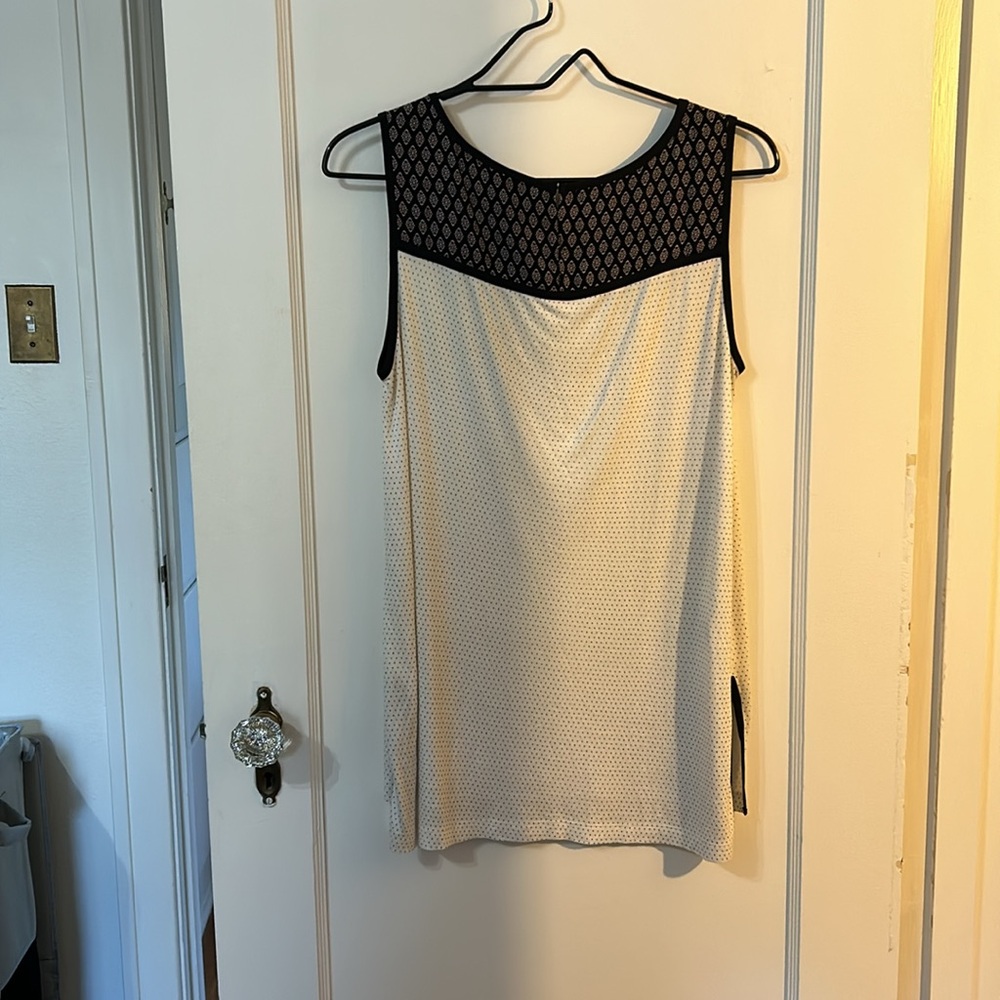 Blouse - Picture 2 of 3